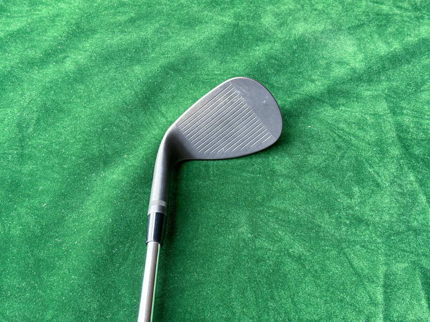 Titleist VOKEY SPIN MILLED SM8 Black 58°/08°M - Sand Wedge (Stiff)