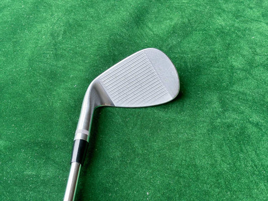 Titleist VOKEY SPIN MILLED SM8 Chrome 50°/08° - Gap Wedge (Stiff)F