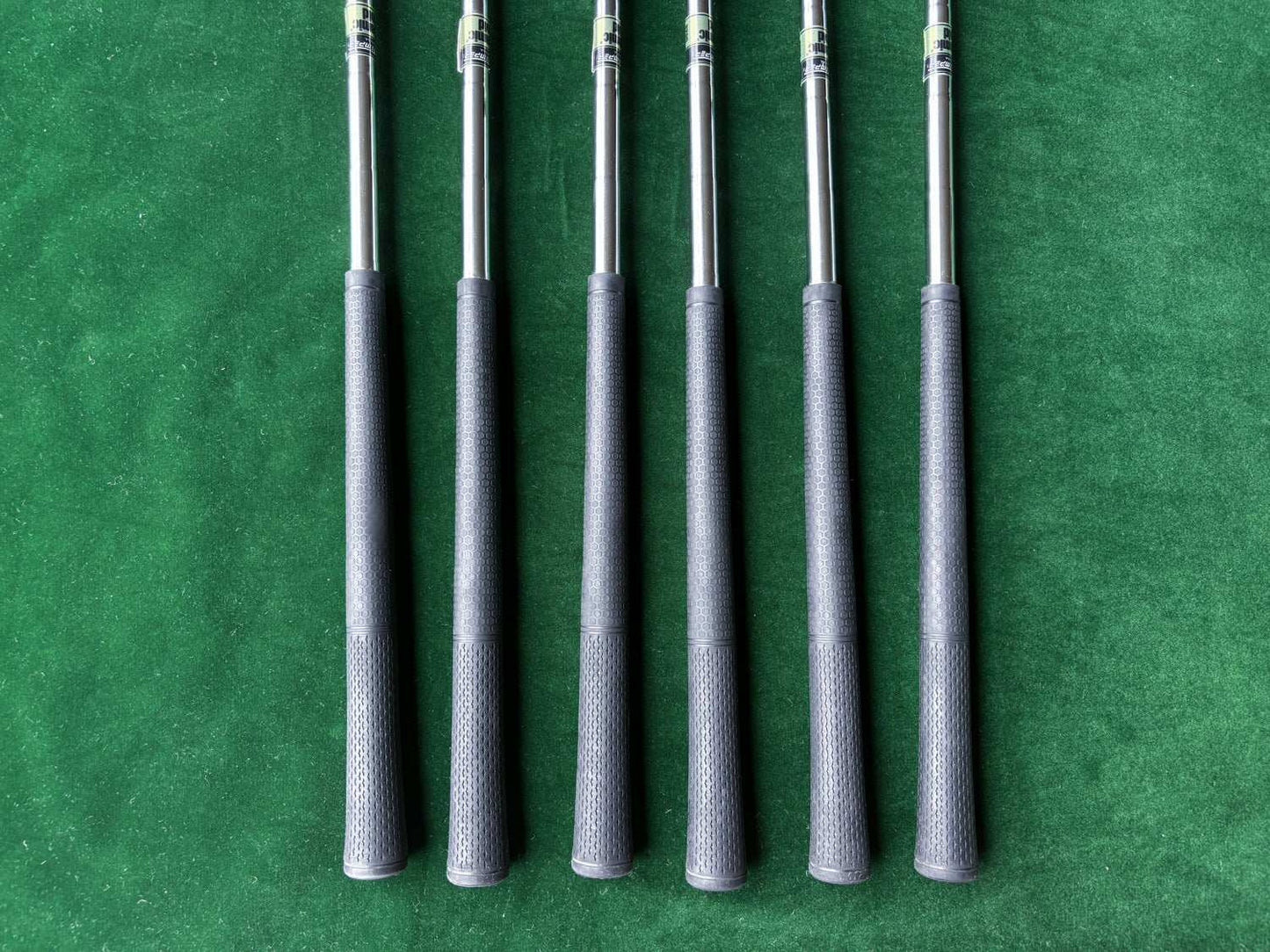 Titleist T100 (2023) 5-PW - Iron Set (Stiff)