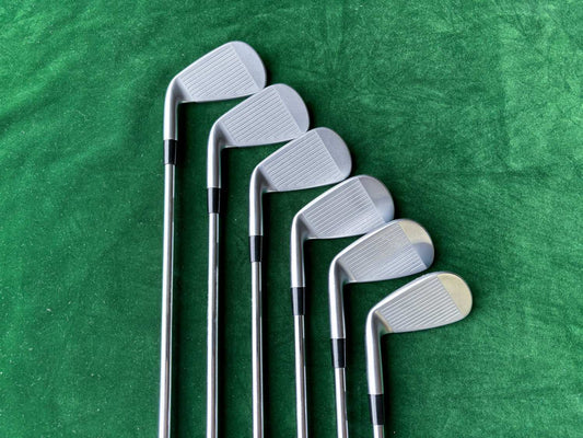 Mizuno JPX 923 FORGED 5-PW - Iron Set (Stiff)