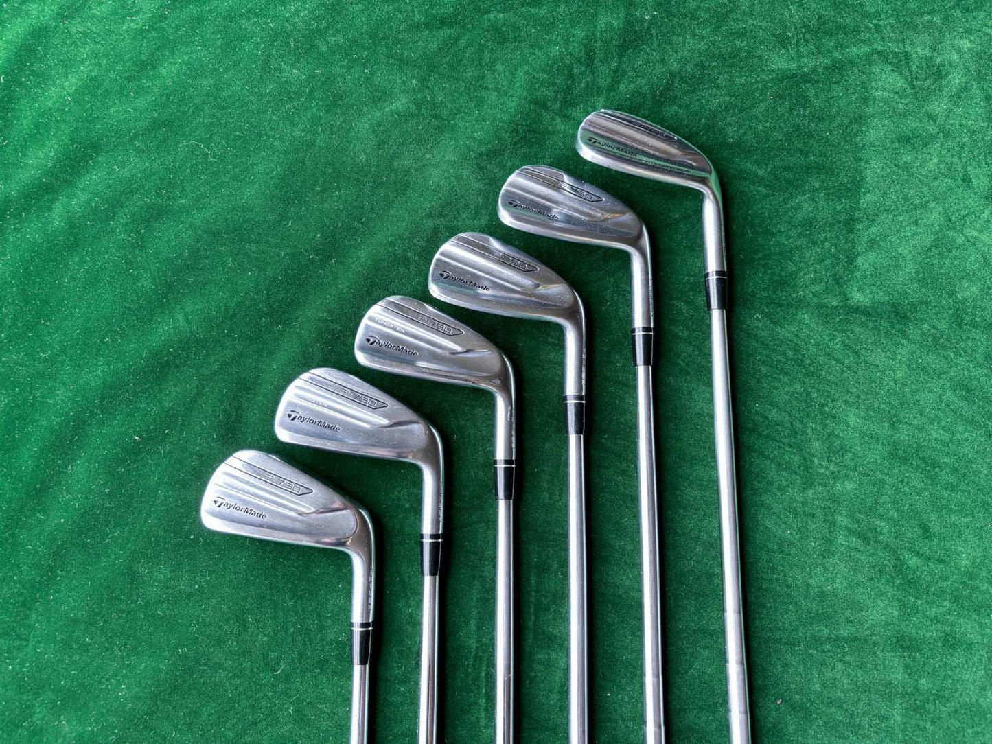 TaylorMade P790 5-PW - Iron Set (Stiff)