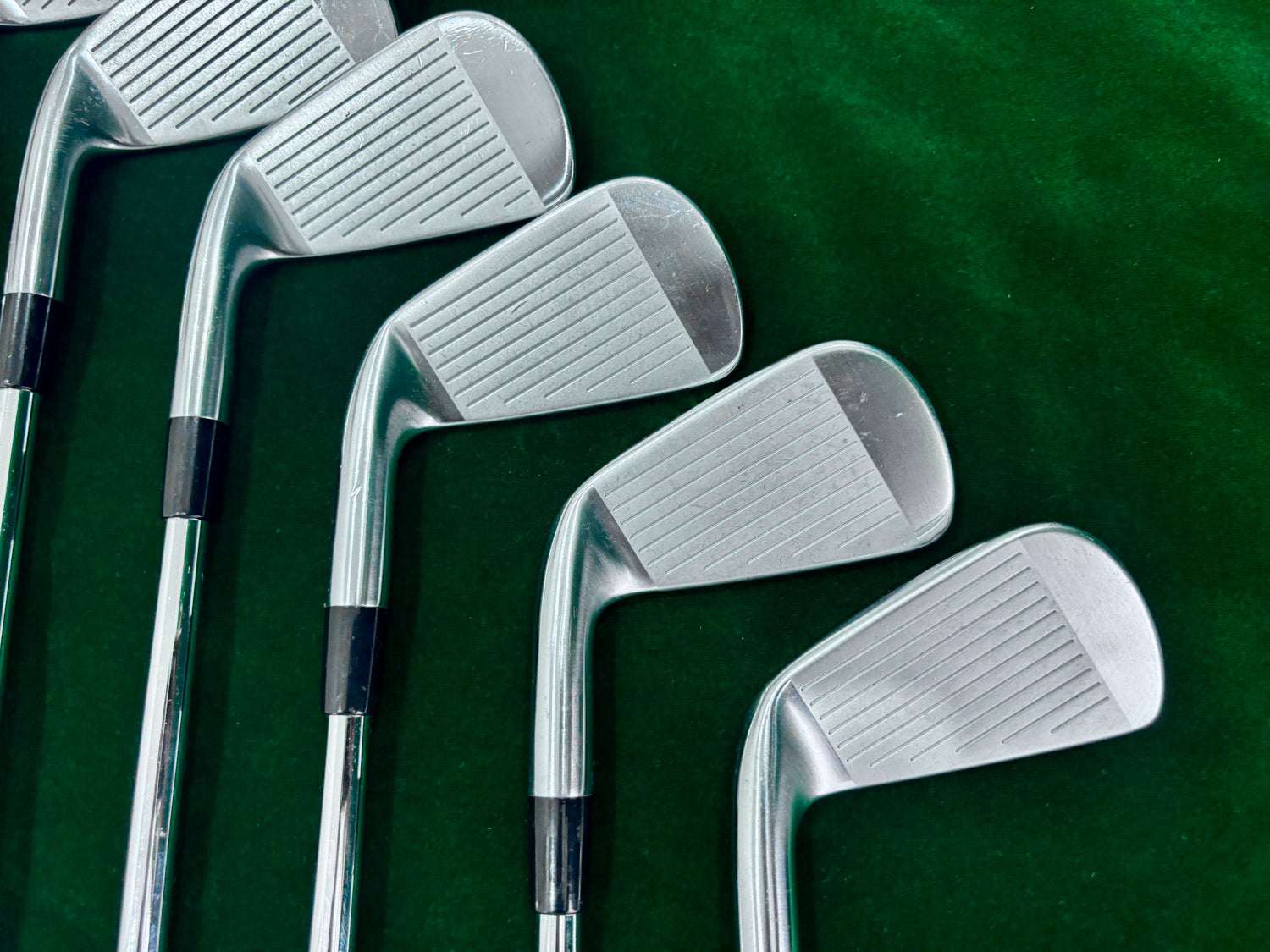 Titleist CB 716 3-PW - Iron Set (Stiff)