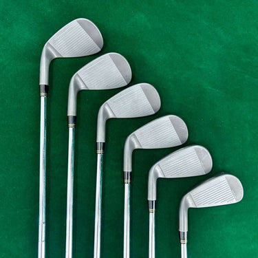 Cobra Dark Speed 6-PW + SW - Iron Set (Regular)