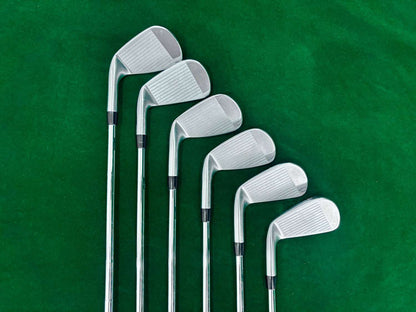 Titleist T100 (2023) 5-PW - Iron Set (Stiff)