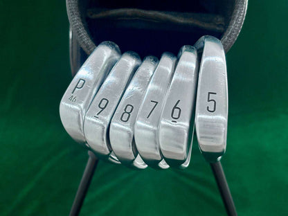 Titleist T100 (2023) 5-PW - Iron Set (Stiff)