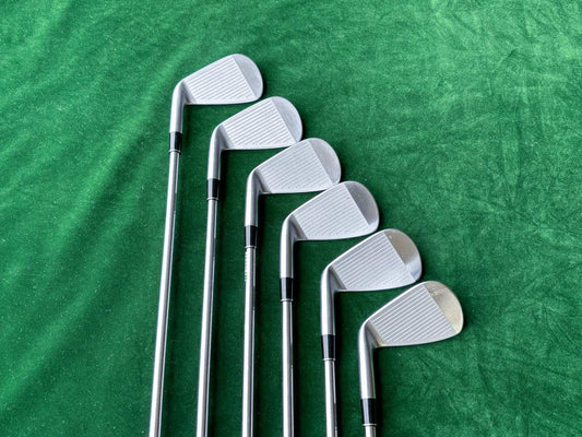 SRIXON Z585 5-PW - Iron Set (Stiff)