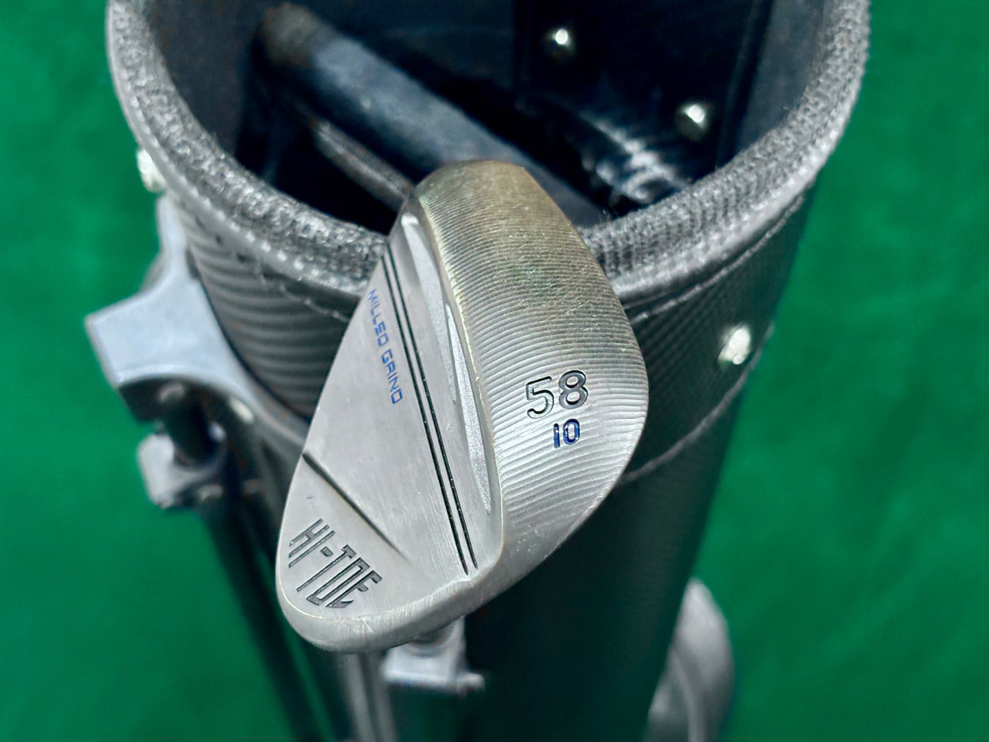 TaylorMade MILLED GRIND HI-TOE (2022) 58°/10° Left Hand - Wedge (Stiff)