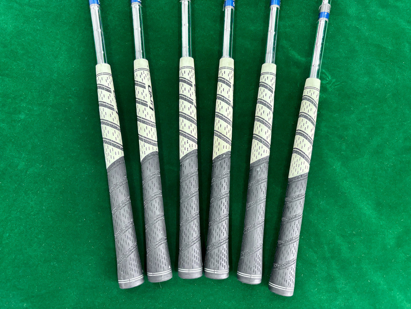 Cobra Dark Speed 6-PW + SW - Iron Set (Regular)