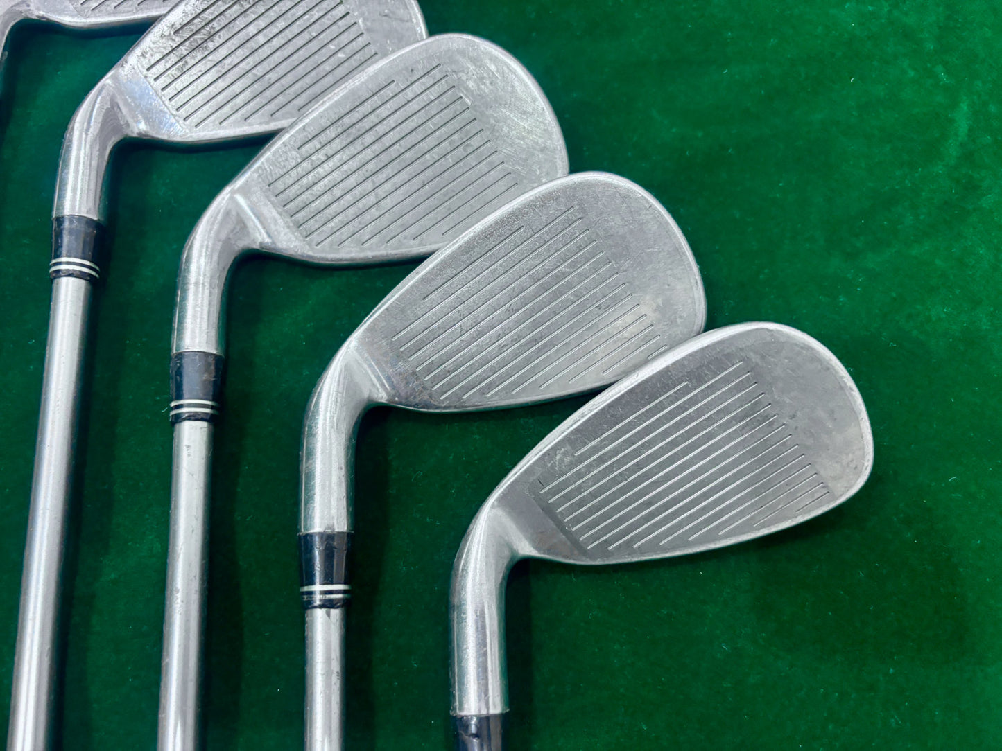 TaylorMade R7 XR 4-PW  - Iron Set (Regular)