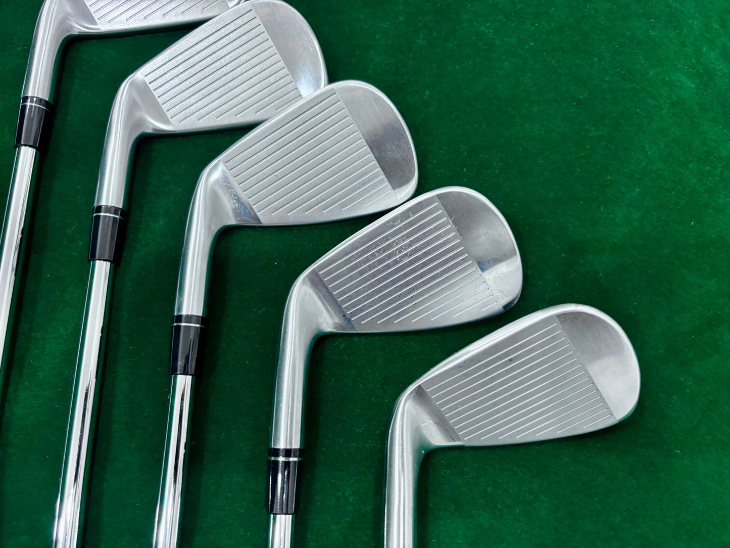TaylorMade P790 5-PW - Iron Set (Stiff)