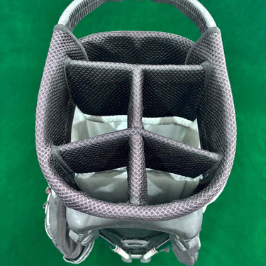 TaylorMade R11 Stand Bag