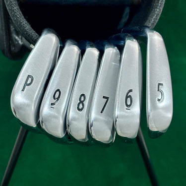 Titleist AP2 712 5-PW - Iron Set (Stiff)