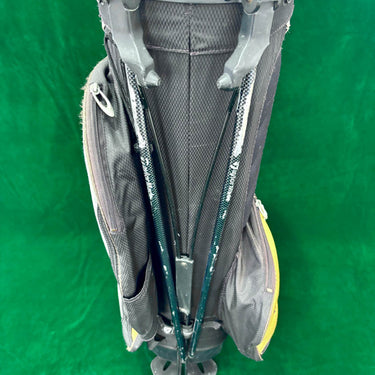 TaylorMade r7 Stand Bag